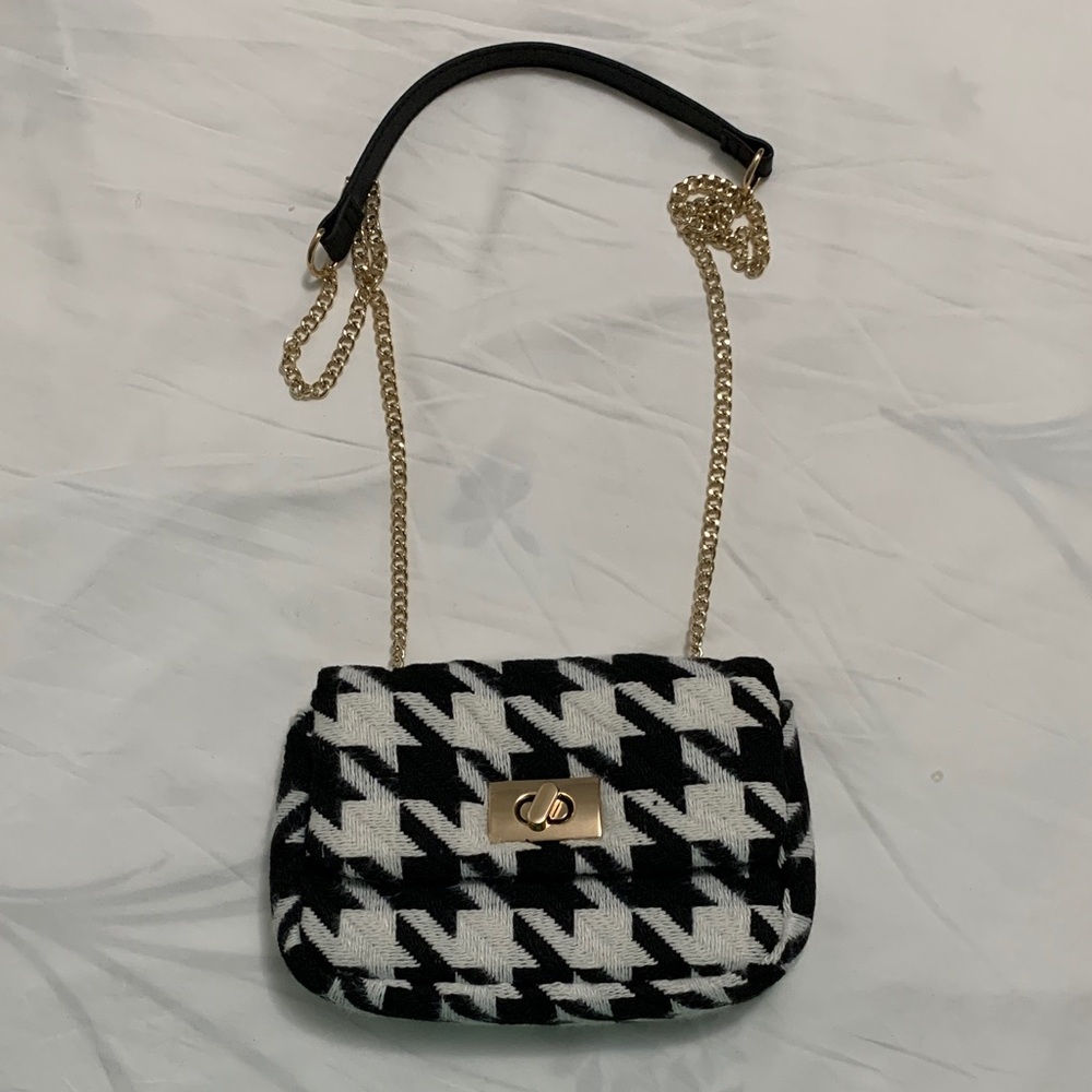 Black and White Houndstooth crossbody bag